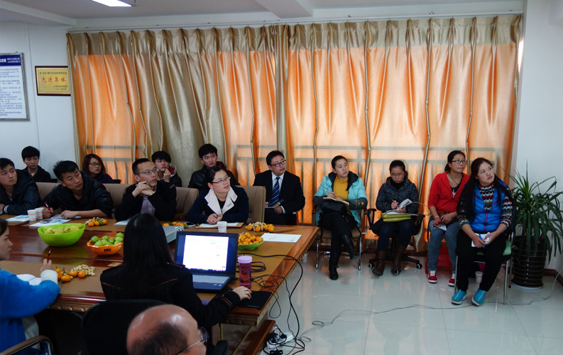 天度第四屆客戶沙龍及網(wǎng)絡(luò)營(yíng)銷分享會(huì)于2013年10月23日舉行，30余家客戶參加了本次沙龍和講座，并給予高度贊許和認(rèn)可。事實(shí)證明，天度在不斷強(qiáng)化產(chǎn)品和服務(wù)品質(zhì)的同時(shí)，我們還持續(xù)不斷加強(qiáng)對(duì)客戶網(wǎng)站運(yùn)營(yíng)和營(yíng)銷推廣上的支持。選擇天度，就是選擇了一條通往新媒體營(yíng)銷和電子商務(wù)的捷徑。